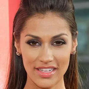 Janina Gavankar